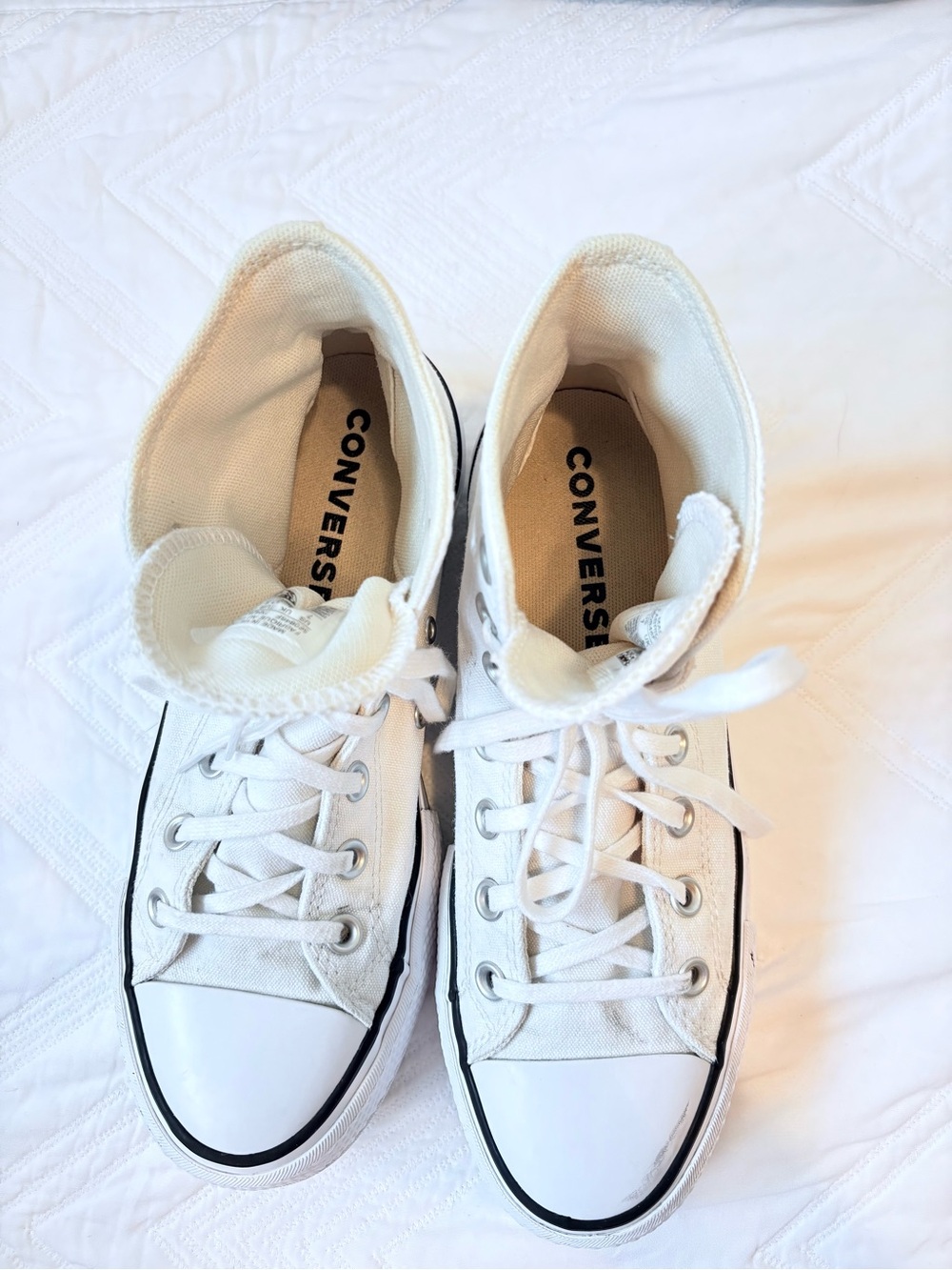 Converse Women's White Chuck Taylor All-Star Platform Lift High Top - Picture 9 of 12